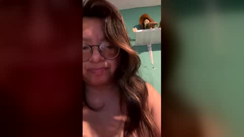 Snapshot of latinayaneth chatting on March 12, 2026, 7:03 am latinayaneth online show from March 12, 2026, 7:03 am