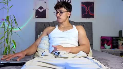 Logan online show from November 10, 2025, 11:37 pm