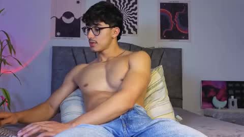 Logan online show from November 30, 2025, 2:59 am