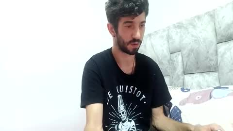 Snapshot of latinlustandfrenchkiss chatting on December 13, 2025, 7:53 pm latinlustandfrenchkiss online show from December 13, 2025, 7:53 pm