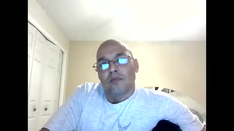 Snapshot of latinoinfla chatting on December 25, 2024, 4:54 am latinoinfla online show from December 25, 2024, 4:54 am