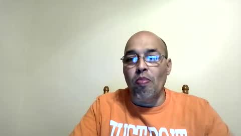 Snapshot of latinoinfla chatting on February 21, 2026, 12:55 am latinoinfla online show from February 21, 2026, 12:55 am