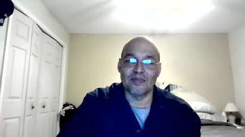 Snapshot of latinoinfla chatting on March 6, 2026, 11:01 pm latinoinfla online show from March 6, 2026, 11:01 pm