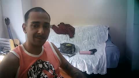 Snapshot of latinounder chatting on July 20, 2026, 3:58 pm latinounder online show from July 20, 2026, 3:58 pm