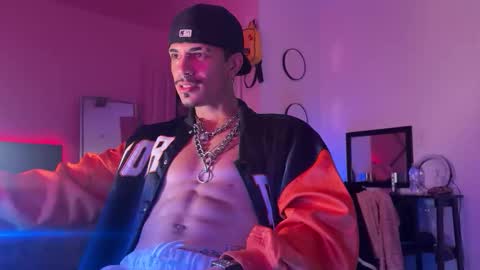 latinprincee online show from February 8, 2026, 4:21 pm