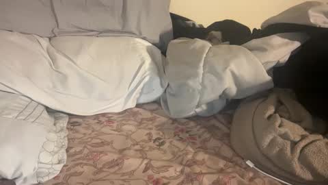 Snapshot of latinxxoo936 chatting on January 4, 2025, 4:01 am dxddyy online show from January 4, 2025, 4:01 am