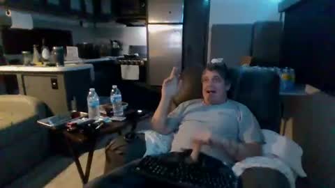 latniter online show from January 6, 2025, 4:36 am