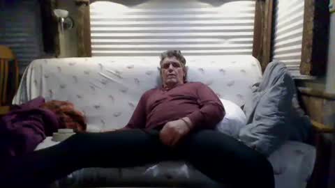 latniter online show from January 26, 2025, 10:12 am