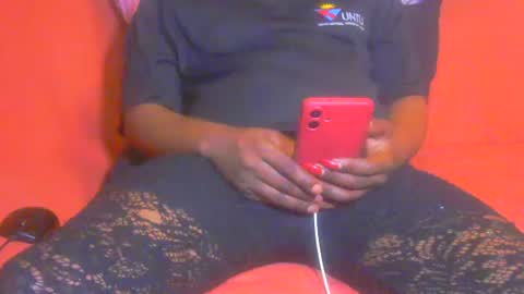 latoyyabed1 online show from May 15, 2026, 9:05 am
