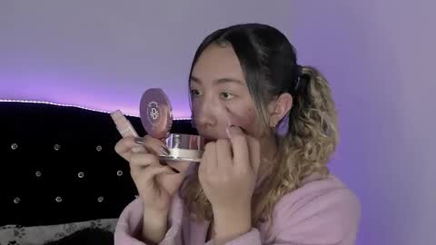 Lau Miller online show from December 21, 2025, 1:29 pm