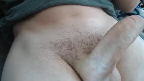 Snapshot of launeeee1 chatting on December 28, 2024, 7:22 pm launeeee1 online show from December 28, 2024, 7:22 pm