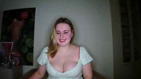 Snapshot of laura__nelson chatting on February 4, 2026, 11:53 pm Laura Nelson online show from February 4, 2026, 11:53 pm
