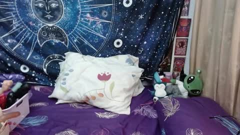 Snapshot of laura_anal_ chatting on January 21, 2025, 10:08 pm Wen online show from January 21, 2025, 10:08 pm