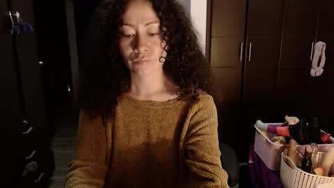 Snapshot of laura_anal_ chatting on January 30, 2025, 5:19 am Wen online show from January 30, 2025, 5:19 am