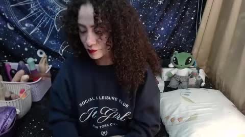 Snapshot of laura_anal_ chatting on February 11, 2025, 11:33 pm Wen online show from February 11, 2025, 11:33 pm