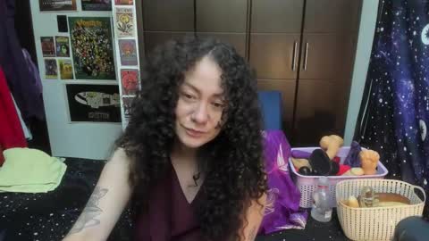 Snapshot of laura_anal_ chatting on November 10, 2025, 11:04 pm Wen online show from November 10, 2025, 11:04 pm