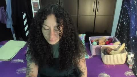 Snapshot of laura_anal_ chatting on November 28, 2025, 8:22 pm Wen online show from November 28, 2025, 8:22 pm