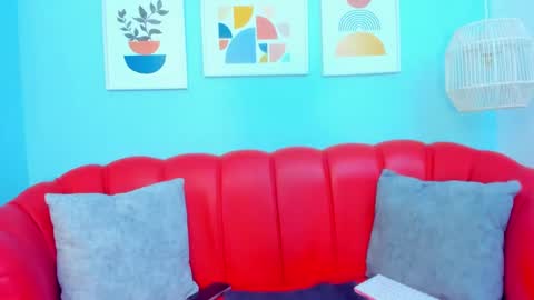 Laura online show from January 17, 2025, 4:04 pm