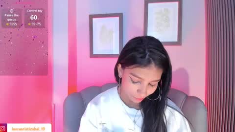 Laura online show from January 25, 2025, 8:42 pm