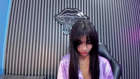 Laura online show from February 3, 2025, 4:20 pm