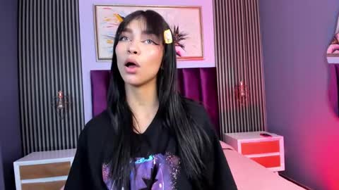 Laura online show from March 12, 2025, 4:13 pm