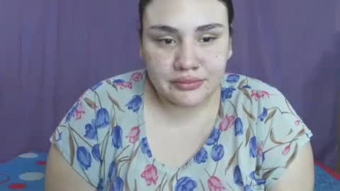 Snapshot of laura_candy12 chatting on December 13, 2024, 9:02 am Laura online show from December 13, 2024, 9:02 am