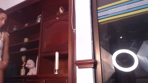 Snapshot of laura_golden1 chatting on December 7, 2024, 1:58 am lLAURA online show from December 7, 2024, 1:58 am