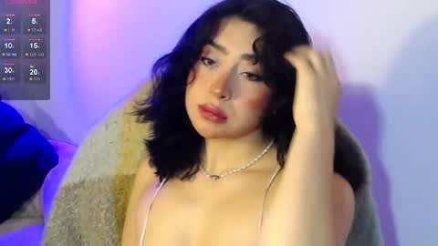 laura_pink01 online show from October 2, 2025, 2:18 am