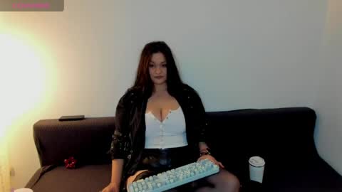 Laura online show from March 27, 2026, 9:03 pm