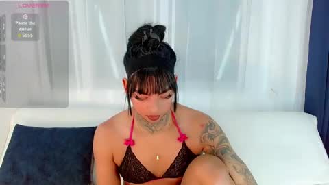 Laura online show from May 28, 2026, 5:27 am