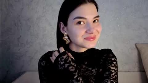 Snapshot of lauraback chatting on March 21, 2026, 10:31 am Laura online show from March 21, 2026, 10:31 am