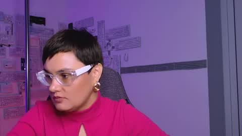 Snapshot of lauradavidsons chatting on September 12, 2025, 8:03 am lauradavidsons online show from September 12, 2025, 8:03 am