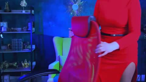 Snapshot of lauradavidsons chatting on February 16, 2026, 5:20 pm lauradavidsons online show from February 16, 2026, 5:20 pm