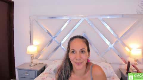 Laura online show from December 2, 2024, 3:25 pm