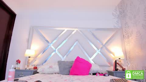 Laura online show from December 5, 2024, 12:44 pm