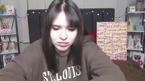 LauraHlot online show from February 1, 2025, 10:23 pm