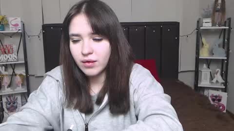 LauraHlot online show from February 3, 2025, 12:47 am