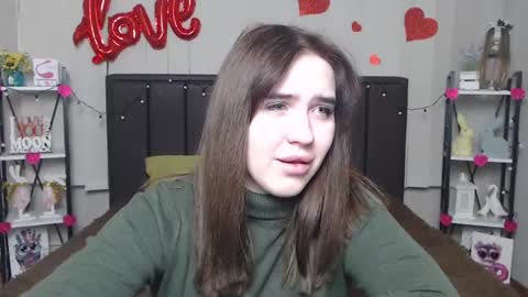 LauraHlot online show from February 21, 2025, 4:07 am