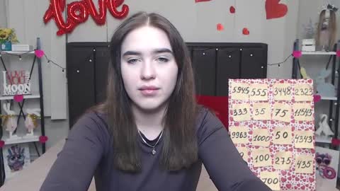 LauraHlot online show from March 12, 2025, 9:34 am