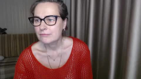 Snapshot of lauraoven1 chatting on February 9, 2025, 6:47 pm Lauraoven1 online show from February 9, 2025, 6:47 pm