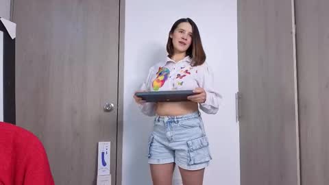 Laura online show from November 16, 2025, 6:24 pm