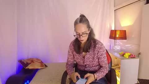 Snapshot of laurasofia45 chatting on March 28, 2026, 8:30 pm Laura Sofia online show from March 28, 2026, 8:30 pm