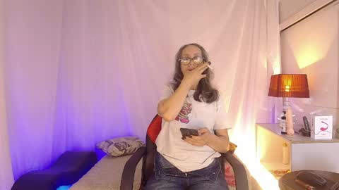 Snapshot of laurasofia45 chatting on March 31, 2026, 1:07 am Laura Sofia online show from March 31, 2026, 1:07 am