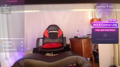 Snapshot of laurasofia45 chatting on May 11, 2026, 3:51 pm Laura Sofia online show from May 11, 2026, 3:51 pm