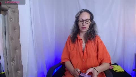 Snapshot of laurasofia45 chatting on May 14, 2026, 10:44 am Laura Sofia online show from May 14, 2026, 10:44 am