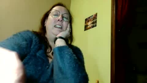 laureanne online show from March 1, 2025, 8:21 pm