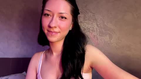 laurelimaino online show from July 11, 2026, 4:53 pm