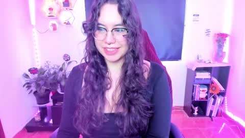 Snapshot of lauren_afrodita chatting on February 22, 2025, 2:19 pm Im Lauren independent model online show from February 22, 2025, 2:19 pm