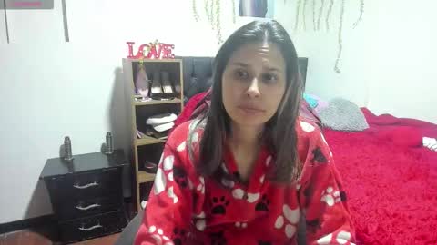 Snapshot of lauren_ashlee chatting on November 19, 2025, 2:55 am Lauren Independent model online show from November 19, 2025, 2:55 am