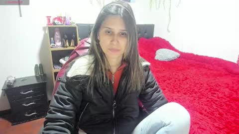 Snapshot of lauren_ashlee chatting on December 1, 2025, 12:04 am Lauren Independent model online show from December 1, 2025, 12:04 am